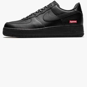 Authentic Supreme Nike Air Force One Black leather  Sneaker size US. 11